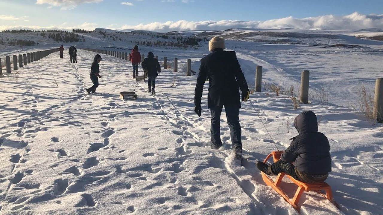 Doğu buz kesti: Erzurum eksi 18 dereceyi gördü