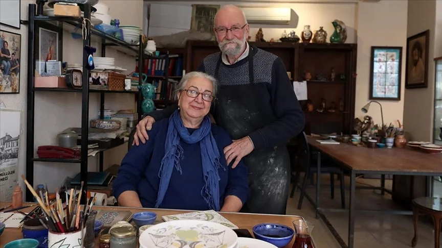 Bursalı “Yaşayan İnsan Hazinesi” yeni çini ve seramik ustaları yetiştiriyor