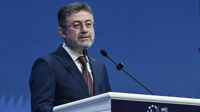 Bakan Yumaklı: Zirai ilaç kullanımını AB’nin altında