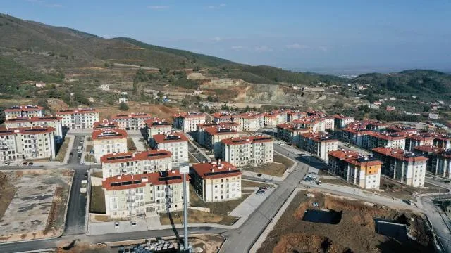 Hatay’da depremzedeler yeni yıla konutlarında giriyor