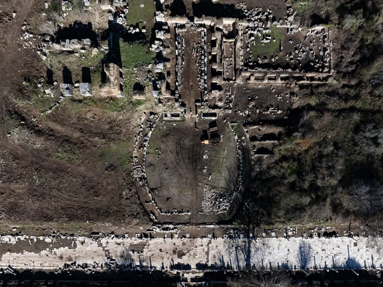 Roma’nın 70 dönümlük kompleks hamamı gün yüzüne çıkıyor