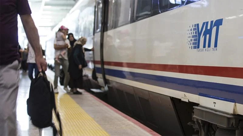 YHT, Şebiarus törenlerine yoğun ilgi nedeniyle ek sefer koydu