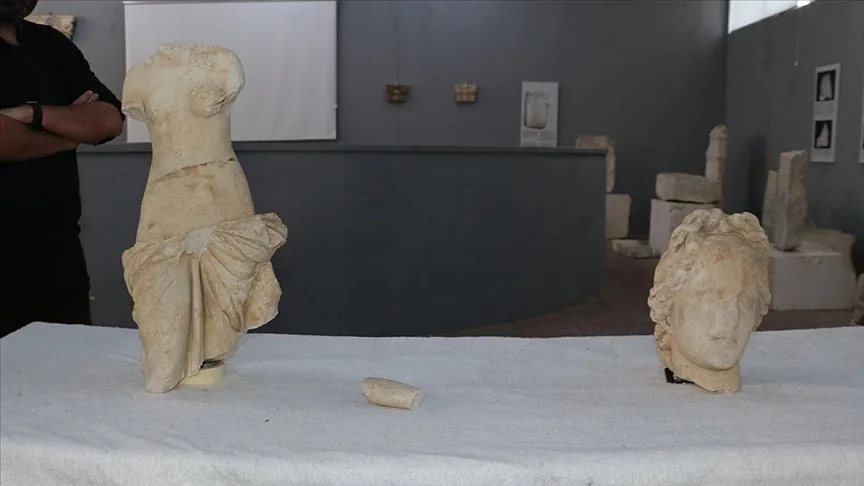Kastamonu’daki Pompeiopolis Antik Kenti’nde iki “Afrodit” heykeli bulundu