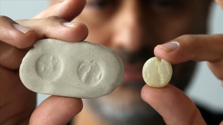 Urartular tarafından yaptırılan eski Kef Kalesinde Asur mührü bulundu