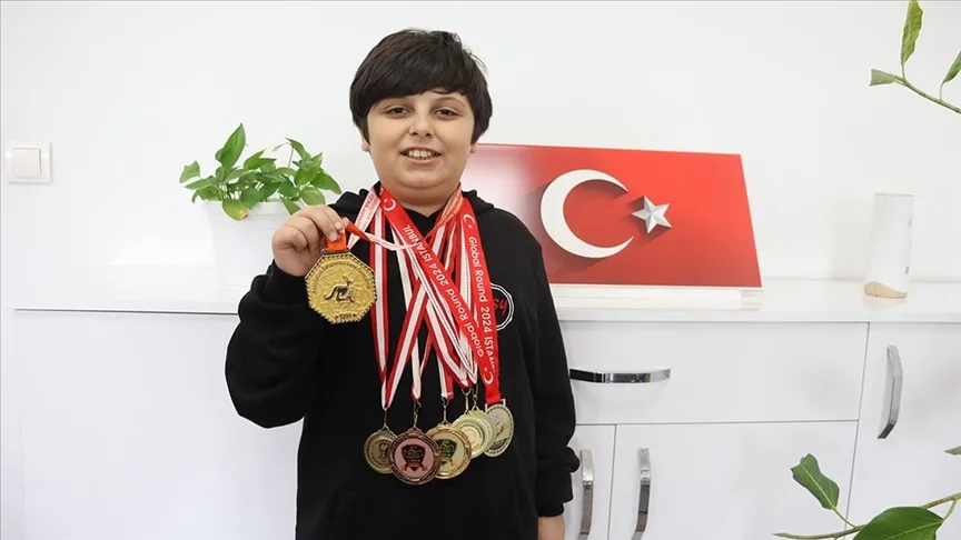 Amerikan Matematik Olimpiyatı’nda birinci olan Denizlili öğrenci yaşadığı gururu anlattı