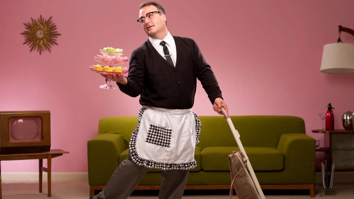 Dr. Ender Saraç: Kadınlar erkekleşti, erkekler dişileşti