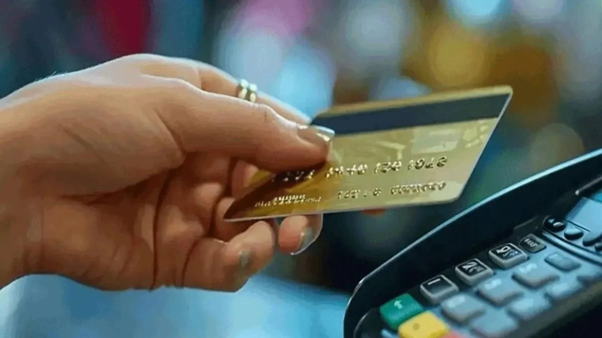 Kredi kartı olmayan kalmadı! Beş tane olan bile var