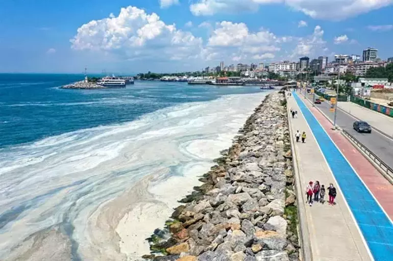 Müsilaj Bilim ve Teknik Kurulu Marmara Denizi için toplandı