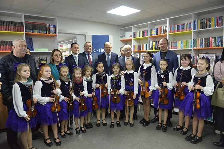 TİKA, Moldova’daki Gagauz yazar Mihail Çakir’in adını taşıyan kütüphaneyi yeniledi