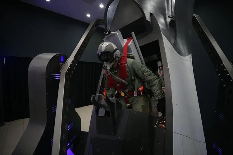 Üniversite öğrencileri simülasyon merkezindeki uygulamalarla geleceğe hazırlanıyor