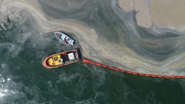 Marmara Denizi’nde müsilaj görülmeye devam ediyor