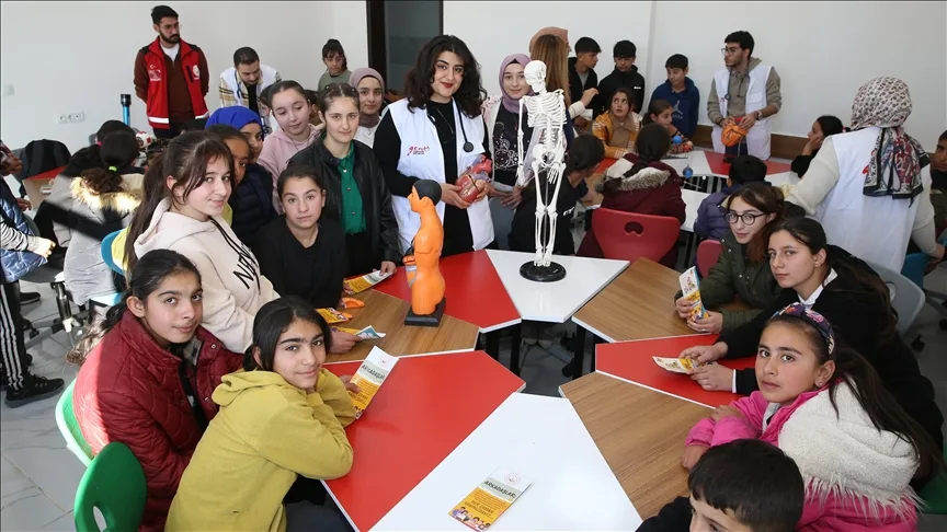 Diyarbakır’da 101 okulda yapılacak şenliklerle öğrenciler bilim ve teknolojiyle tanışacak