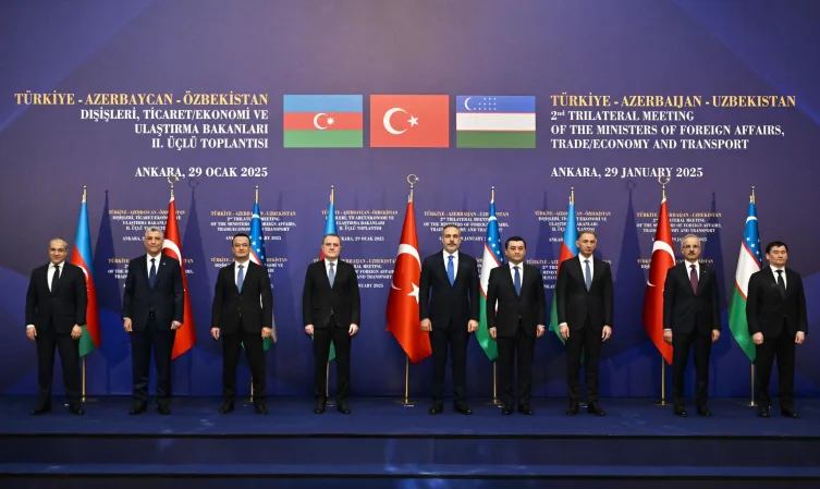 Bakan Uraloğlu: Kalkınma Yolu, Orta Koridor’u destekleyecek