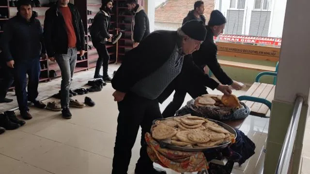 Çorum’da 3 asırlık gelenek: İlk namaz çöreği