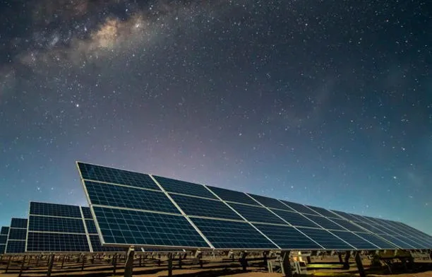 Bilim insanları güneş ışığı olmadan elektrik üreten yeni nesil enerji hücresi yarattılar