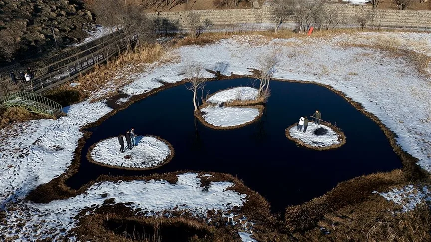Bingöl’deki yüzen adalar dört mevsim doğaseverleri ağırlıyor