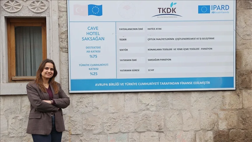 Baba yadigarı oteli devlet desteğiyle restore ettiren genç kadın turizmci oldu