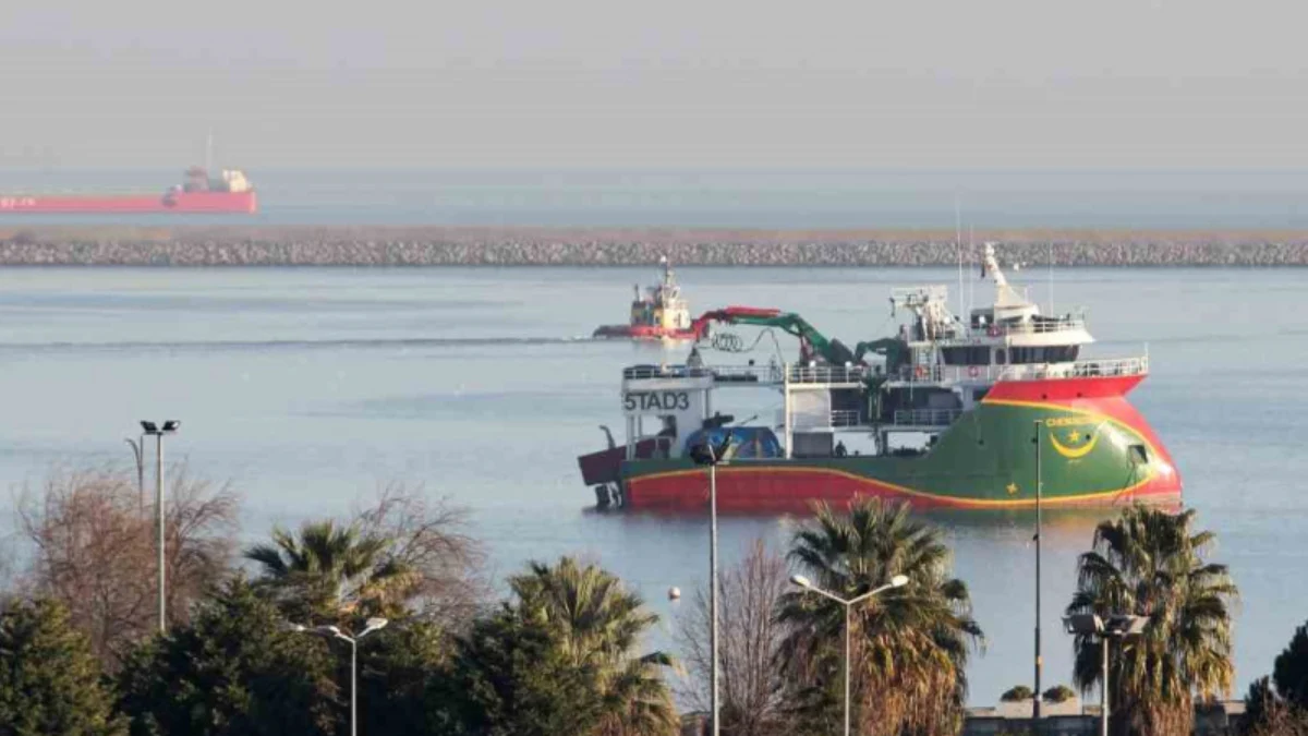 Samsun’da üretilen balıkçı gemilerinin ihracatına başlandı
