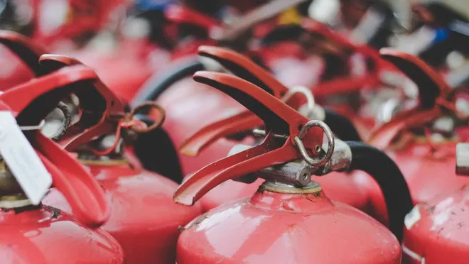 Kartalkaya yangını sonrası yangın tüplerine yüzde 100 zam gelmişti… Bakanlık ceza yağdırdı