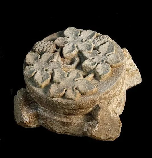 Almanya’nın Posa ortaçağ manastırından mimari bir mücevher