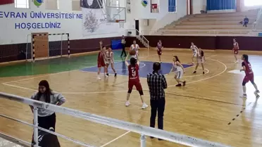 Kırşehir’de Basketbol Gençler Yarışmaları Başladı