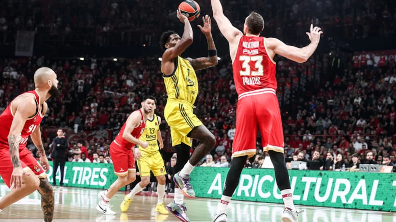 Fenerbahçe Beko, EuroLeague’de Olympiakos’u deplasmanda mağlup etti
