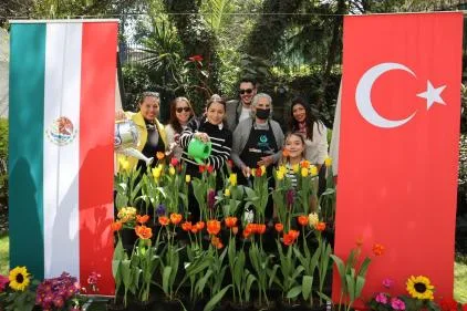 Meksika’da İlk Kez Lale Festivali Düzenlendi