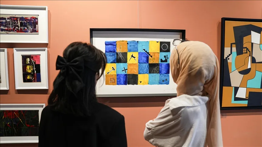 Sanat ve oyun ilişkisini ele alan “Daha X” sergisi ilk ziyaretçilerini ağırladı