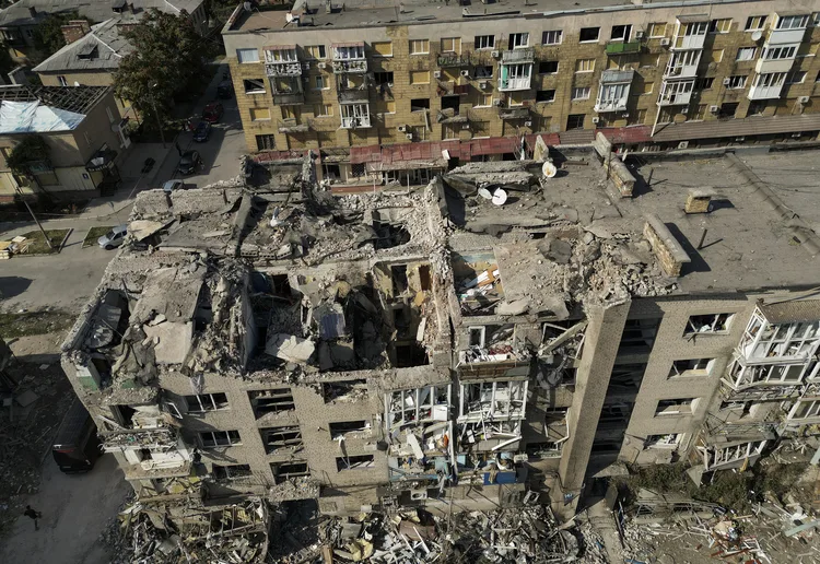 Ukrayna’nın yeniden inşası ve toparlanması için 524 milyar dolara ihtiyaç olduğu tahmin ediliyor