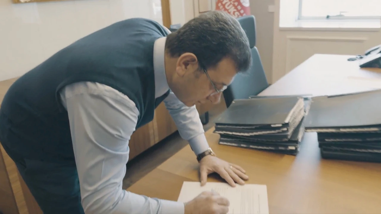 İmamoğlu adaylık için resmen başvurdu: İlk kez vaatlerini açıkladı