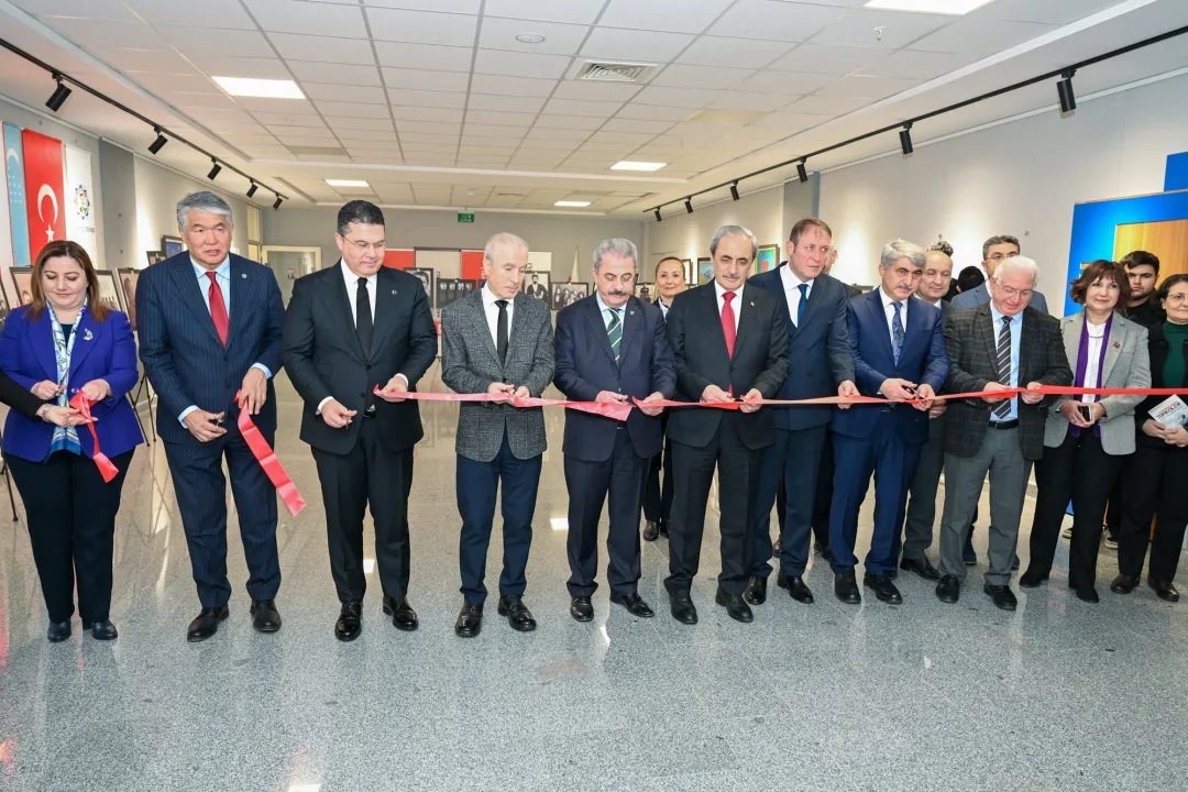 Bakü Türkoloji Kongresi’nin 99. Yılı anısına Türk Dünyası’nda Repressiya konulu anma toplantısı düzenlendi