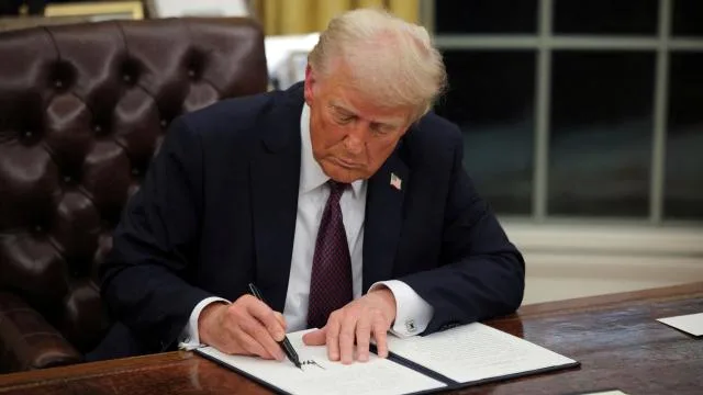 ABD Başkanı Trump’tan gümrük savaşında yeni adım