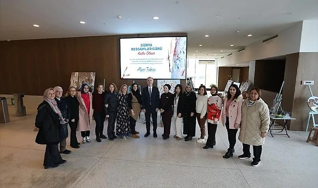 İnegöl Belediyesi Koridorlarını Sanatla Buluşturdu