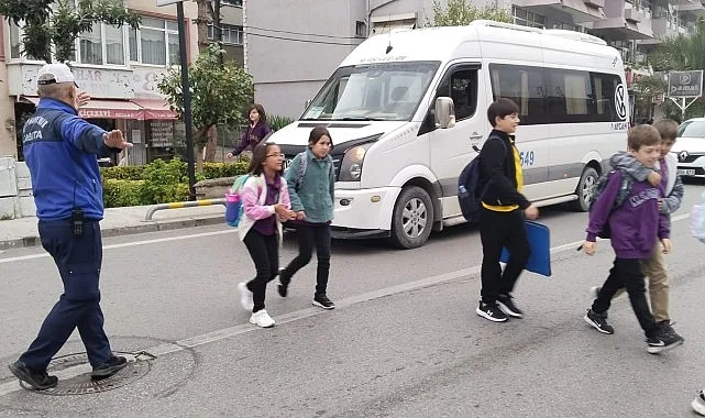 Okul giriş ve çıkışları zabıta ile daha güvenli