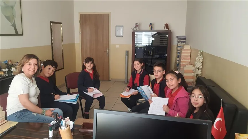 İlkokul öğrencileri “Nilüfer’in Portakal Çocukları” isimli hikaye kitabı yazdı