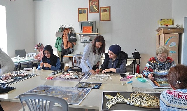 Denizli: “22 kadınımız okuma yazma kursu ile yeni bir başlangıç yapıyor”