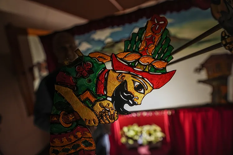 Ramazanın vazgeçilmezi “Karagöz ile Hacivat” yeni oyunlarla izleyiciyle buluşacak