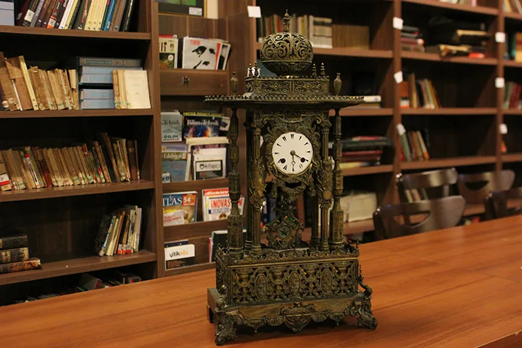 Sultan Abdülmecid’in hediye masa saati, 175 yıldır eğitim yolculuğuna tanıklık ediyor