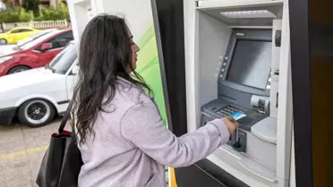 Mersin’de Öğrencilere ve Dar Gelirlilere Yardım