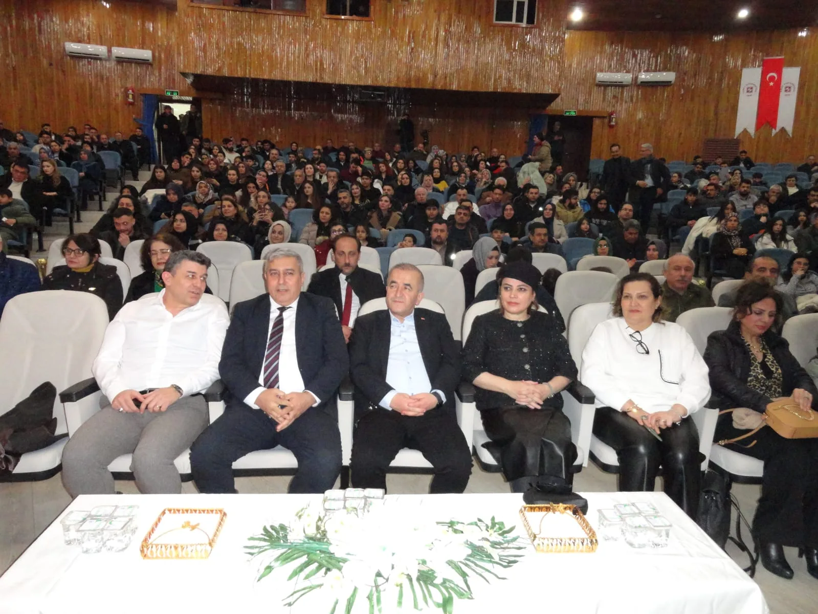 Gönül Coğrafyamızın Sınırları Türkülerde Gizli