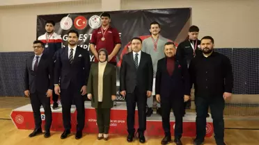 Kütahya’da U-17 Güreş Türkiye Şampiyonası Tamamlandı