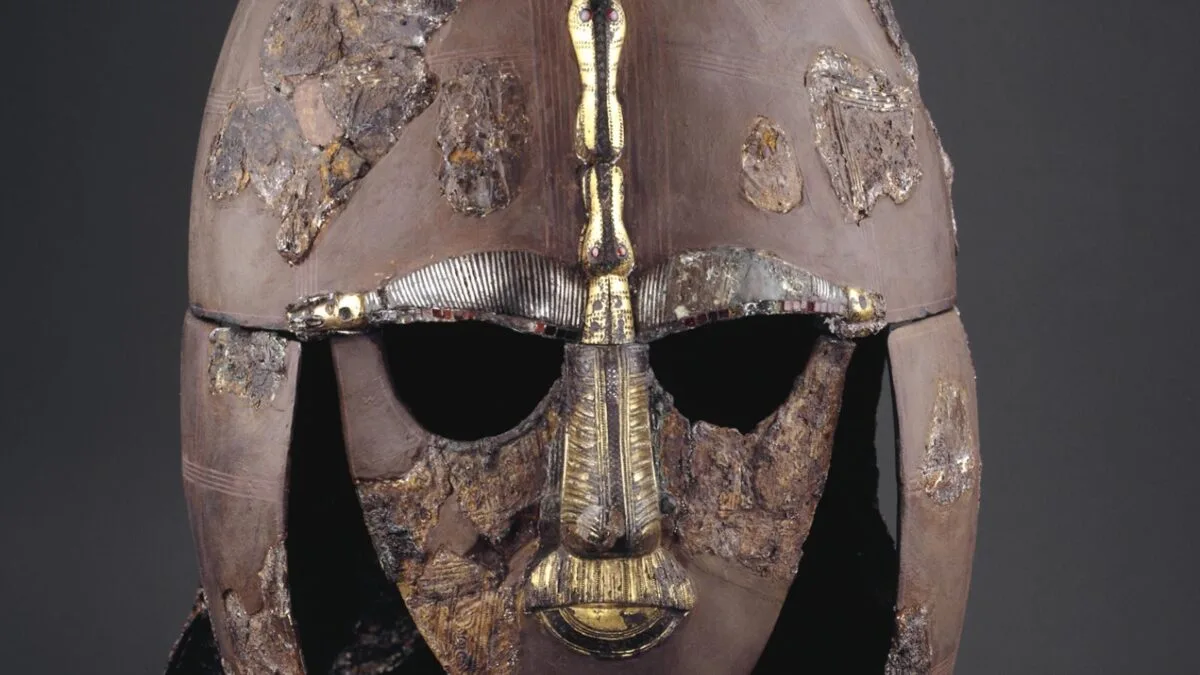 Yeni Keşif, İkonik Sutton Hoo Kaskı
