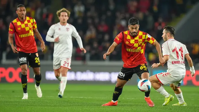 Samsunspor bir puanı son dakikada kurtardı