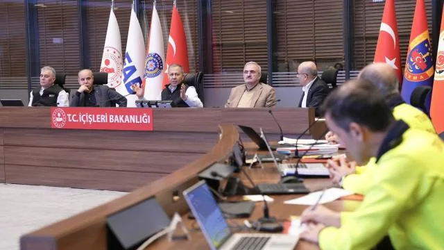Bakan Yerlikaya’dan “trafik” konulu güvenlik toplantısı”