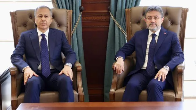 Yumaklı ve Yerlikaya başıboş köpek sorununu görüştü