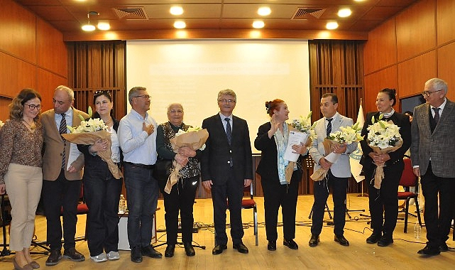 “Dostları Âşık Veysel’i Unutmadı”