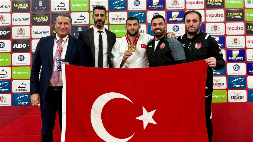 Milli judocu Vedat Albayrak, Gürcistan’da altın madalya kazandı
