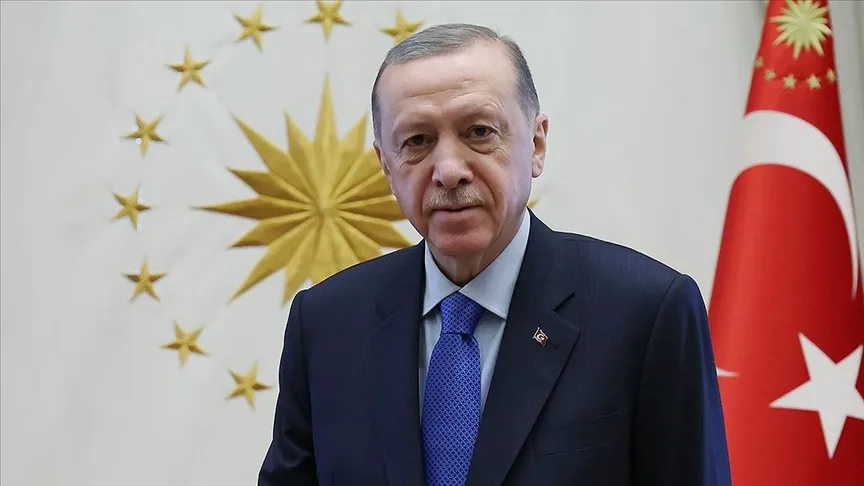 Cumhurbaşkanı Erdoğan’dan A Ligi’ne yükselen A Milli Takıma tebrik