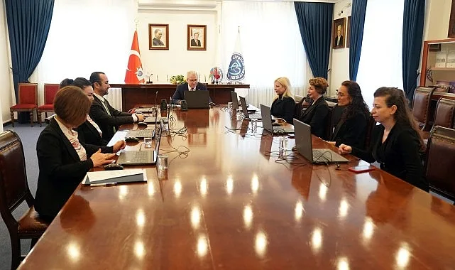 Ege Üniversitesi ile Azerbaycan Mimarlık ve İnşaat Üniversitesi nükleer bilimler alanında bilimsel güçlerini birleştirdi