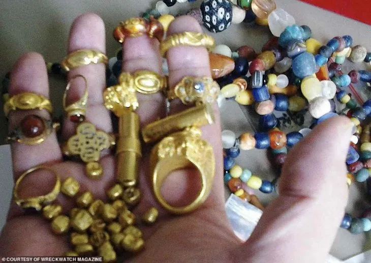 Sumatra balıkçı ekipleri efsanevi Altın Adayı Endonezya Nehrinin Çamurunda bulmuş olabilir